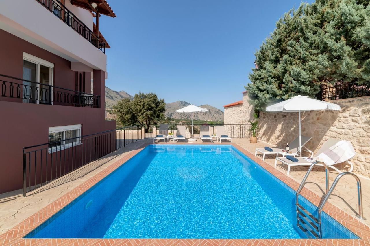 Villa Kermes Heated Pool Kournás Екстериор снимка